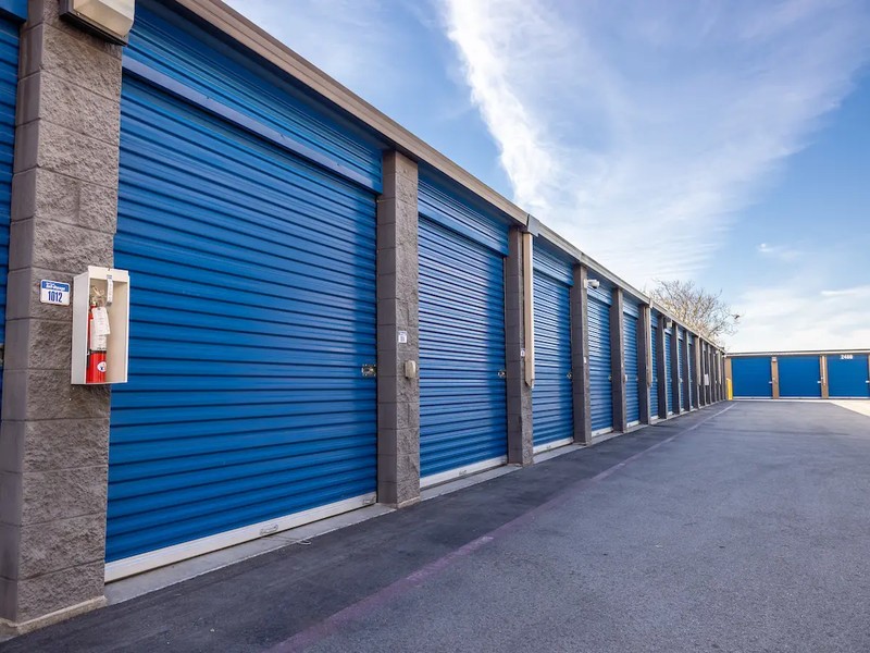 Convenient Self Storage Units Near Me Easy Access & Flexible Plans