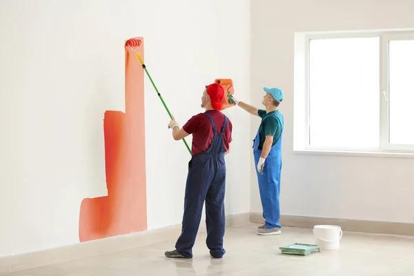 Painting contractors who care about detail and durability