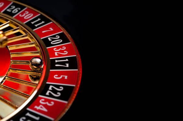 Find Live Casino Games through an online casino Singapore for Fans